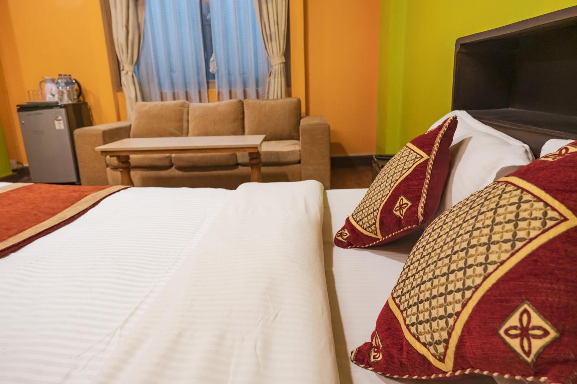 Hotel Nepalaya Katmandu Dış mekan fotoğraf
